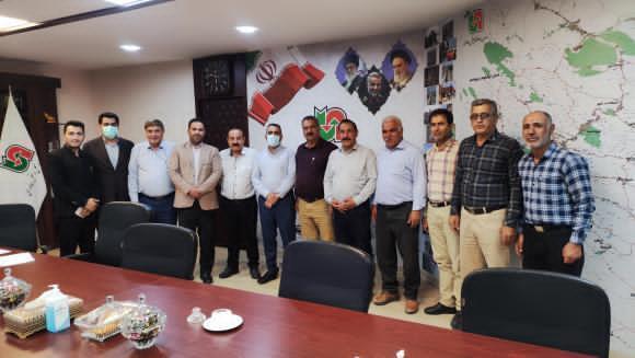 دیدار اعضای انجمن صنفی رانندگان شهرستان کوار با مدیر کل راهداری و حمل و نقل جاده ای فارس