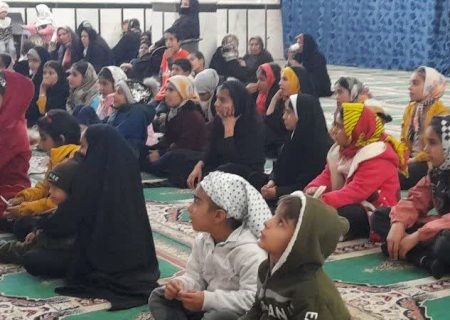 برگزاری یلدای مهدوی در مسجد صاحب الزمان شهر طسوج