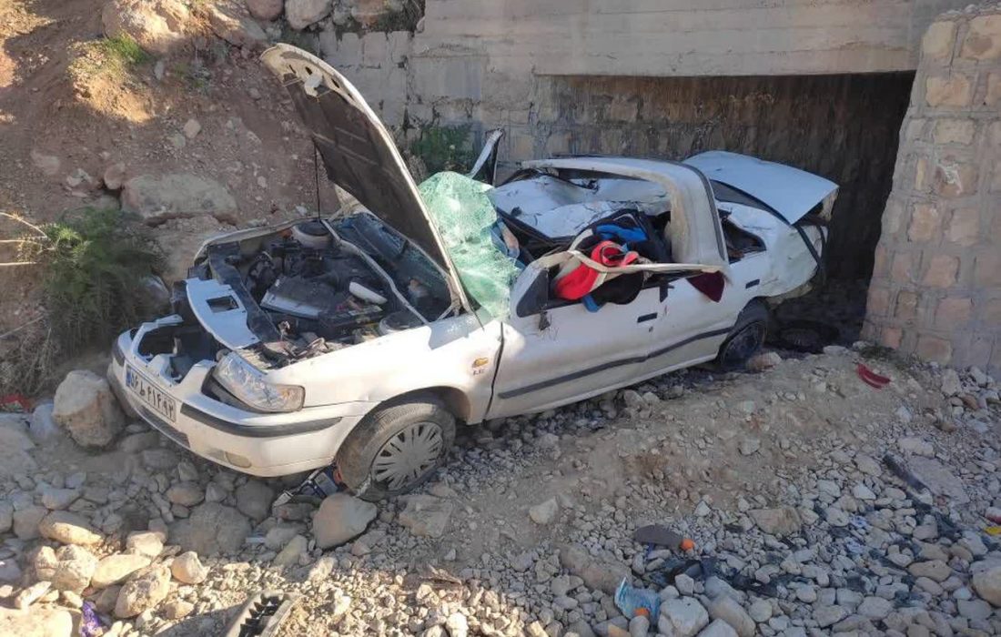 واژگونی خودرو سمند در محور کوار_فیروزآباد منجر به فوت یک نفر شد