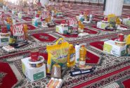 توزیع ۶۶ بسته مواد غذایی و کمک مالی به مدرسه دخترانه راهنمایی و یکی از نیازمندان دهستان فتح آباد