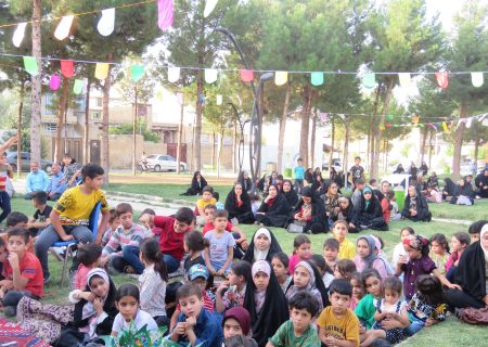 برپایی جشن محله ای عید امامت در شهرک ایثار/ پارک مادر؛ میزبان کودکان و مادران ولایی