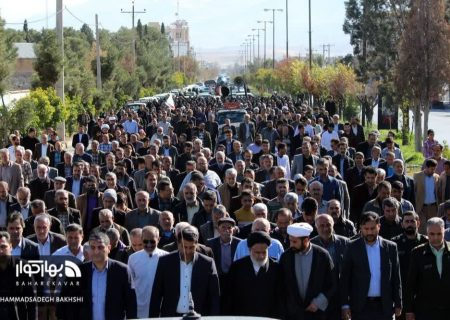 راهپیمایی مردم کوار در محکومیت حادثه تروریستی کرمان