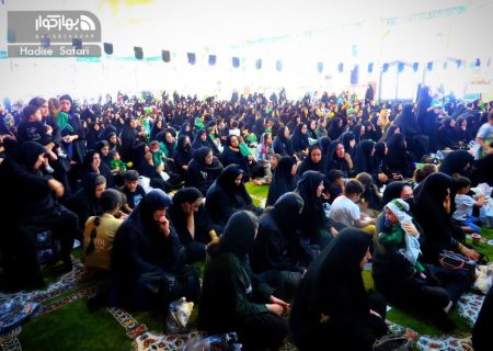 همایش شیرخوارگان حسینی در کوار برگزار شد