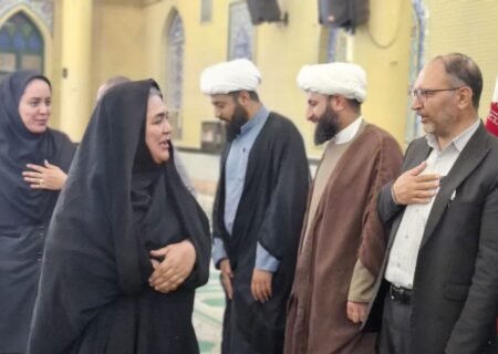 برگزاری آیین گرامی‌داشت مقام معلم در اکبرآباد؛ روزی برای تکریم چراغ‌داران راه دانش