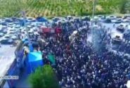 سنگ تمام رانندگان و مردم شهرستان کوار در تشییع باشکوه پیکر محمدرضا حقیقت از جانباختگان حادثه بندرعباس