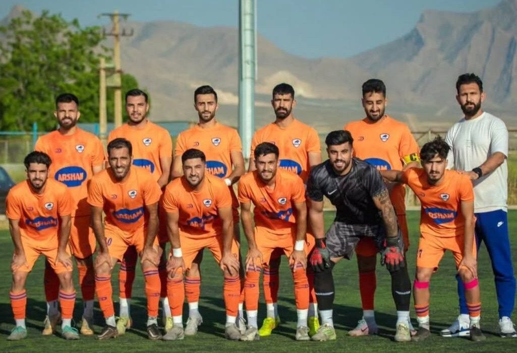 سلام کواری‌ها از کرمان به لیگ دو