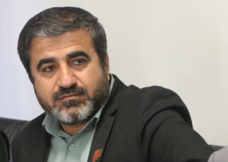 خبرنگار نیز، خود باید سوژه مطالبه باشد